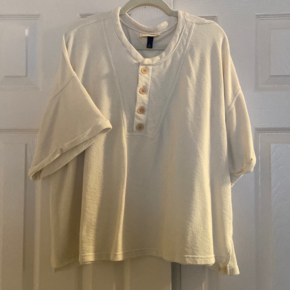 Universal Thread Cream Top 3x and Shorts 2x Set